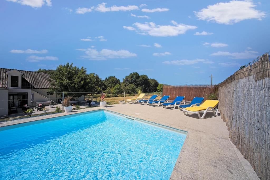 Casa Carvalhal do Espor&atilde;o